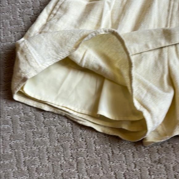 Yellow Button-Front Romper - Picture 4 of 12